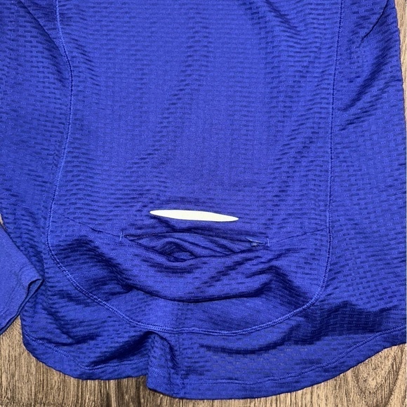 Under Armour Athlete Pullover Thumb Holes Zipper Pocket Purple Mesh Reflective S - Picture 9 of 9